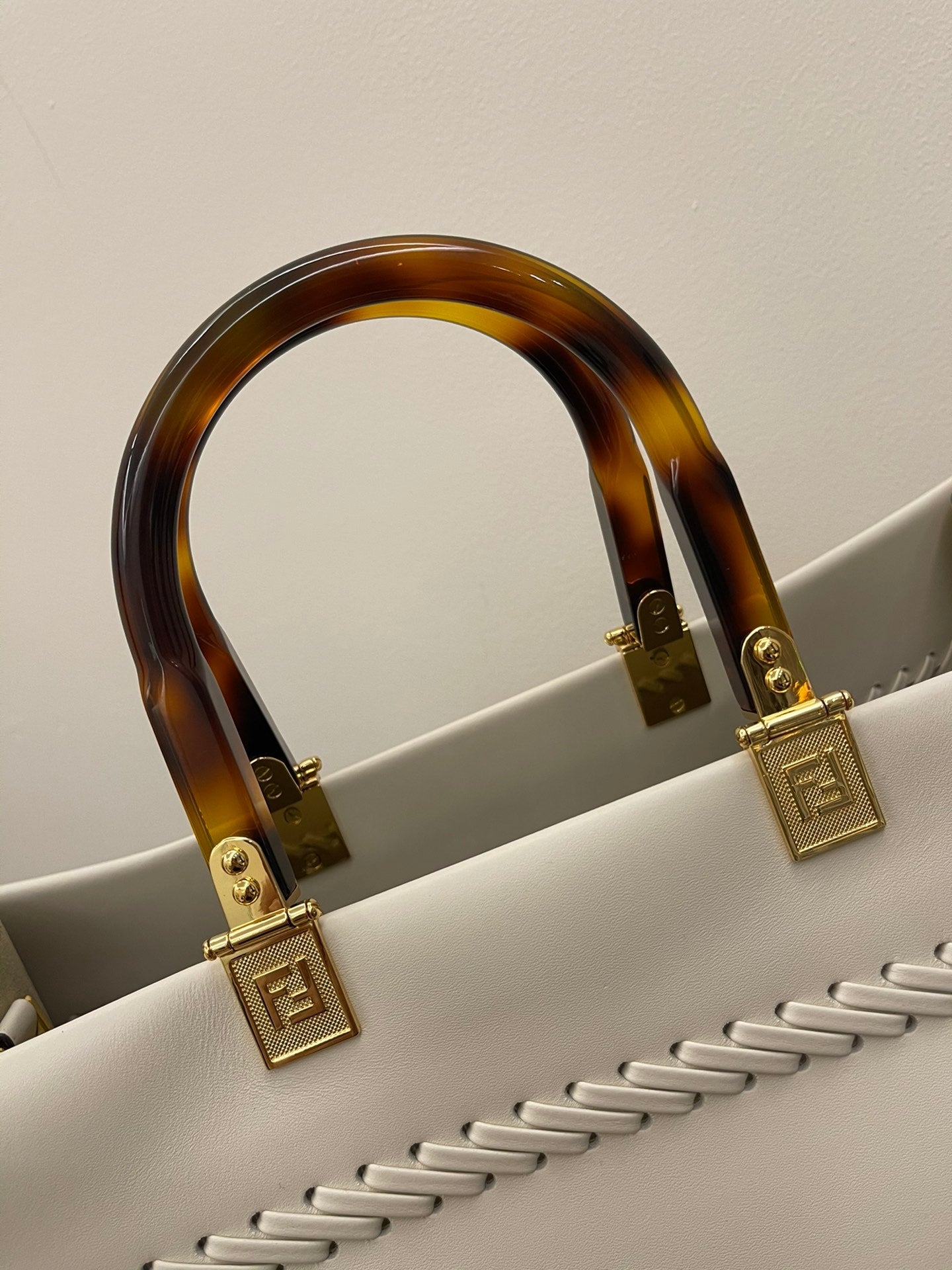 Fendi Sunshine Shopper Medium Bag