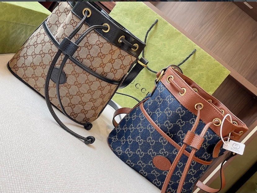 GUCCI ladies handbag