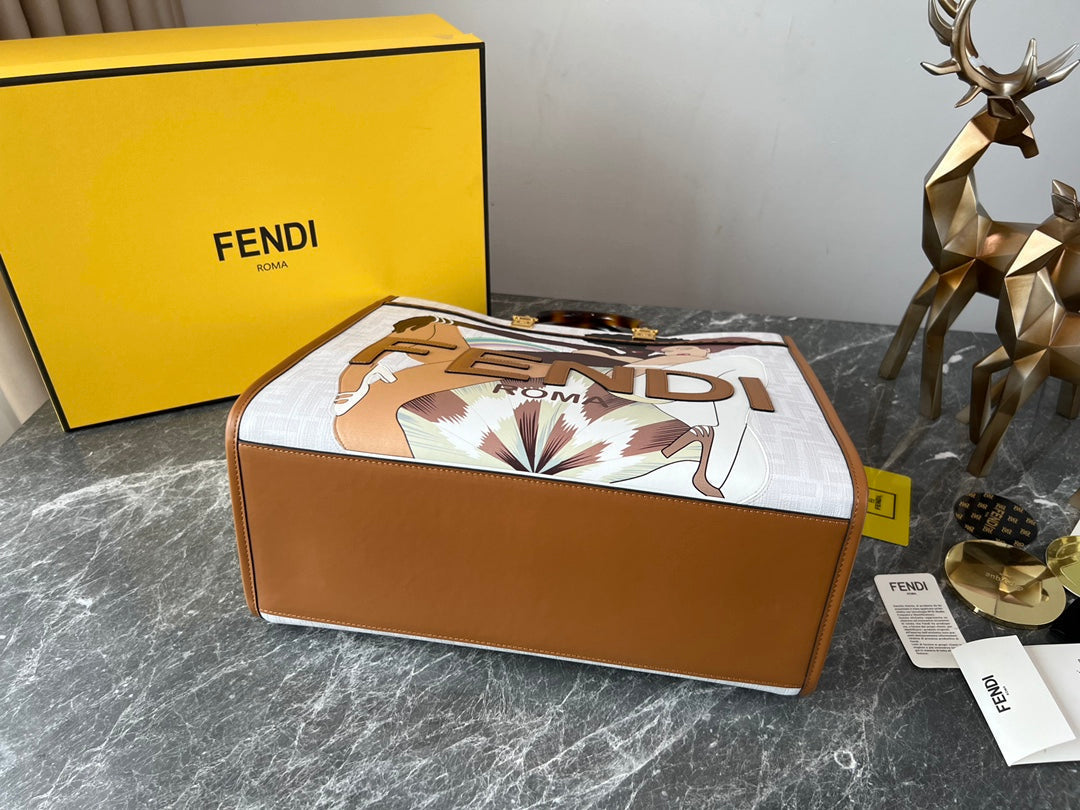 Fendi Sunshine Shopper Meduim Bag