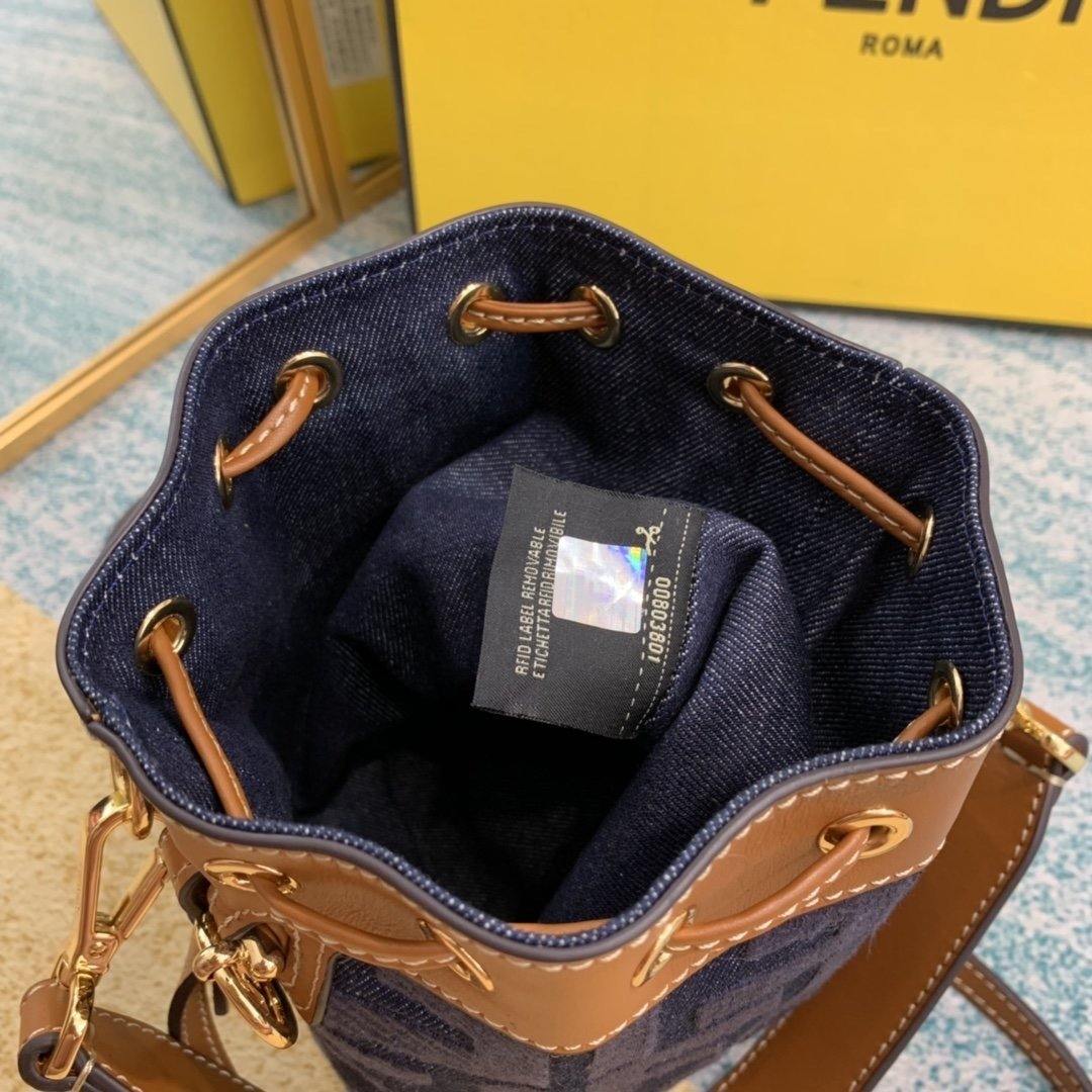 Fendi Mon Tresor Mini Bag