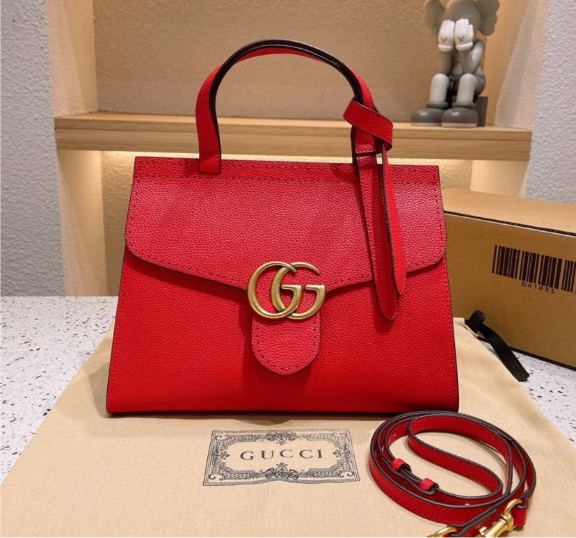 Gucci woman leather shoulder handbag