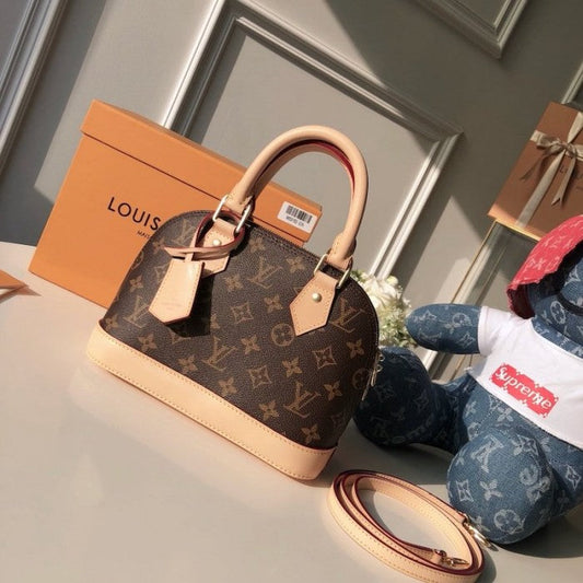 Louis Vuitton Monogram  Canvas Alma BB M53152