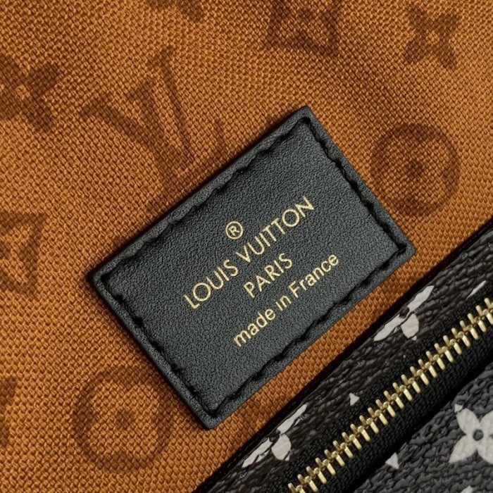 Louis Vuitton Monogram Giant Crafty Neverfull MM M56584