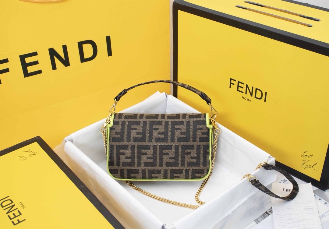 Luxury Designer Bags Fendi 162