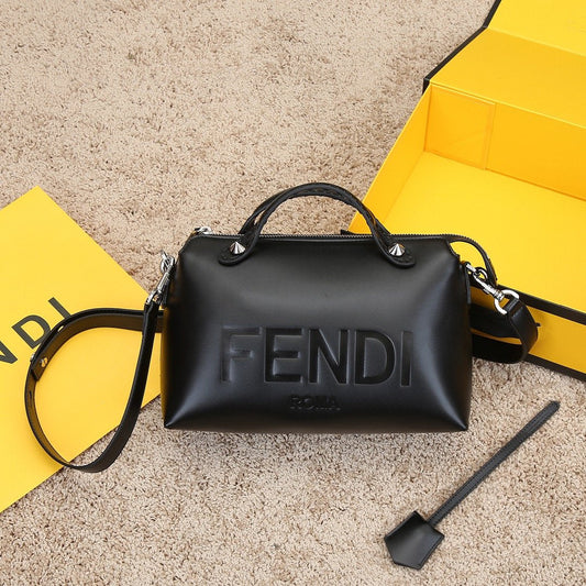 Luxury Designer Bags Fendi 164