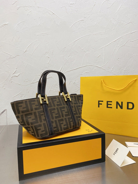 Luxury Designer Bags Fendi 105