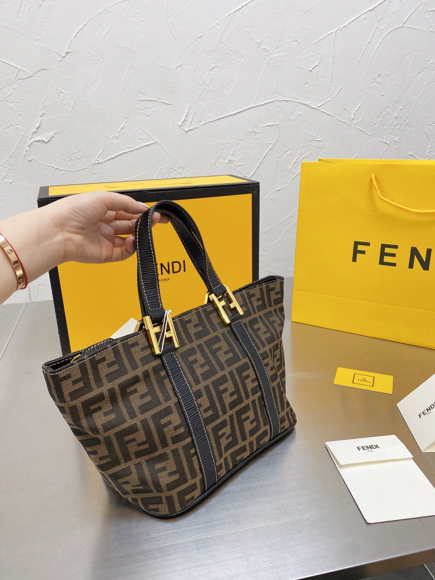 Luxury Designer Bags Fendi 104