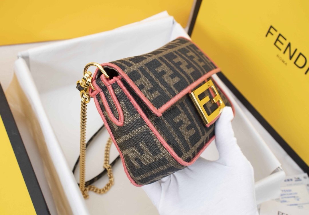 Luxury Designer Bags Fendi 163