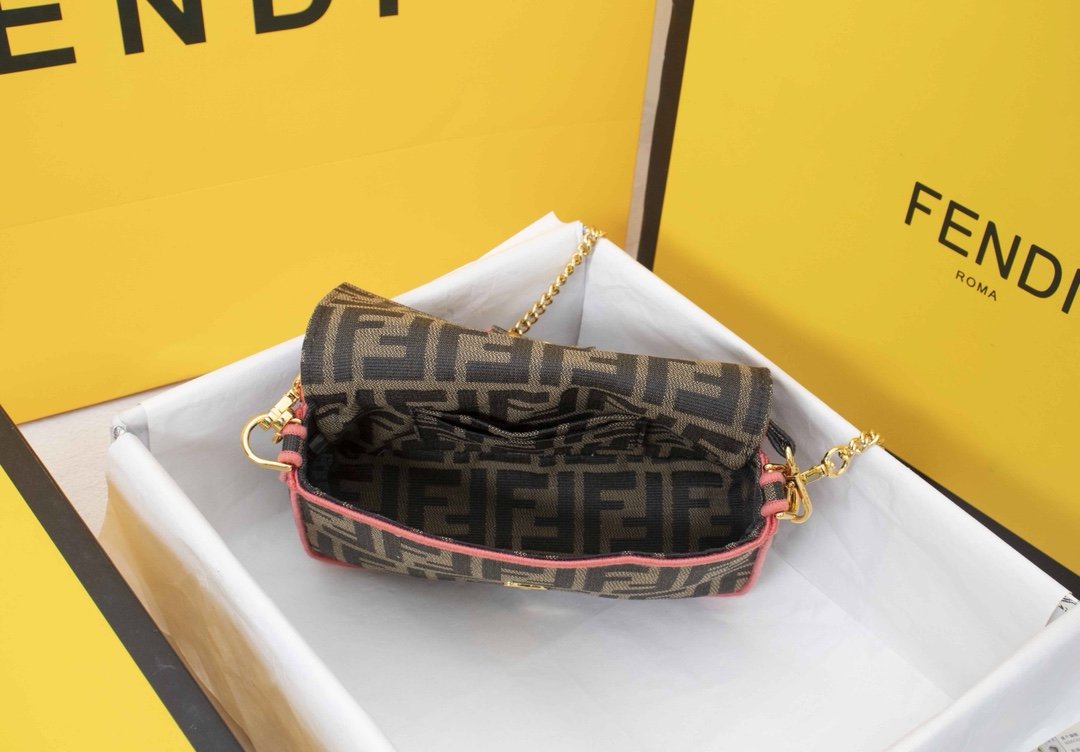 Luxury Designer Bags Fendi 163